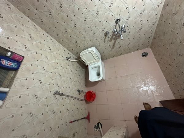 2 BEDROOM (2BHK) IN HYDERABAD, LESS POLLUTION, A REAL HOME FEEL OF AN INDIAN WITH DISHES ON REQUEST