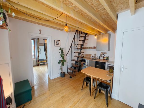 Duplex village Jourdain près du parc des Buttes Chaumont
