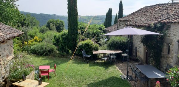 Maison au calme avec piscine à proximité des plus beaux villages du Tarn et de l'Aveyron