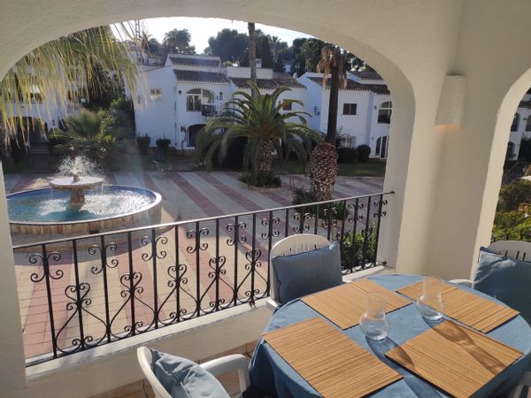Apartamento encantador en una urbanización privada y tranquila cerca de Cala Blanca en Jávea