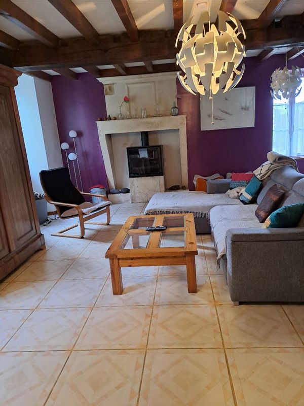 Notre grande longère familiale à la campagne en Charente-Maritime. Bienvenue!Non simultané ou points