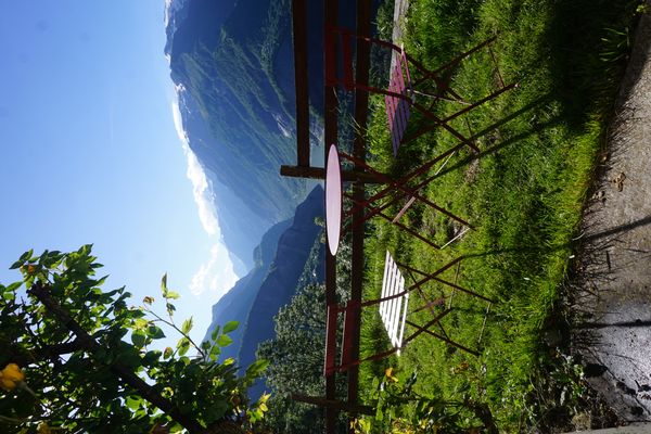 CHAMBRE indépendante dans maison de charme au cœur des ALPES ;