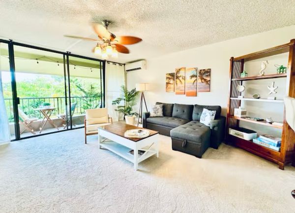 Private- 5 min from Kailua Kona downtown , pier and beach