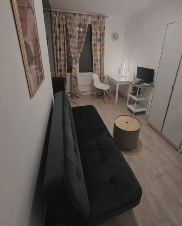 Petit studio à l'ouest de Nice