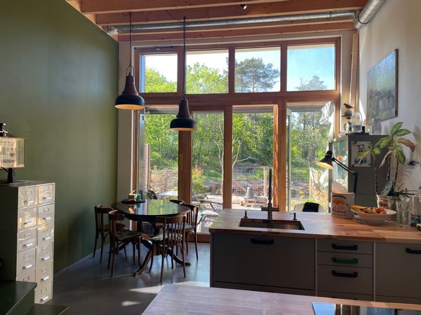 Unique creative loft home in nature, only min from Amsterdam