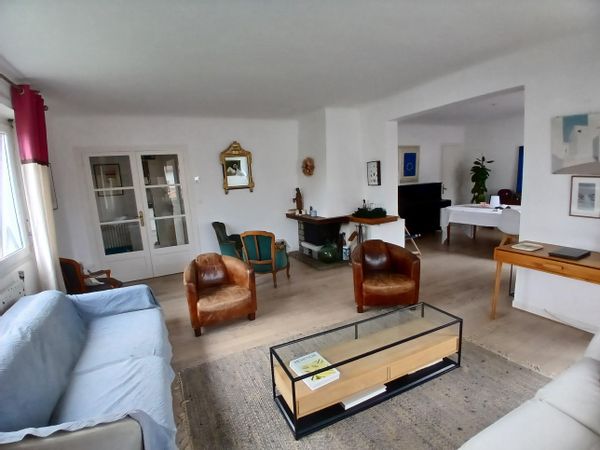 camille's house