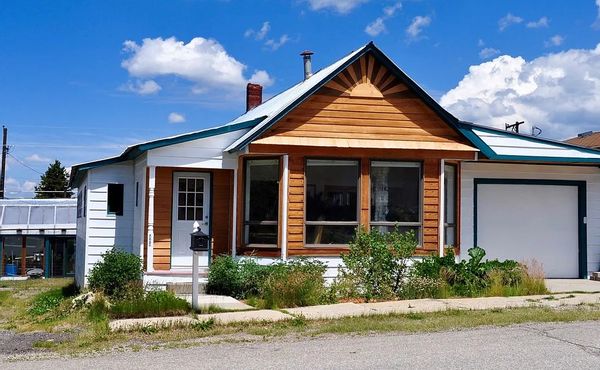 Bright, Quaint, Spacious Leadville Mountain Home