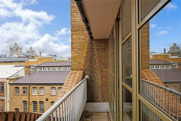 Shad Thames Flat