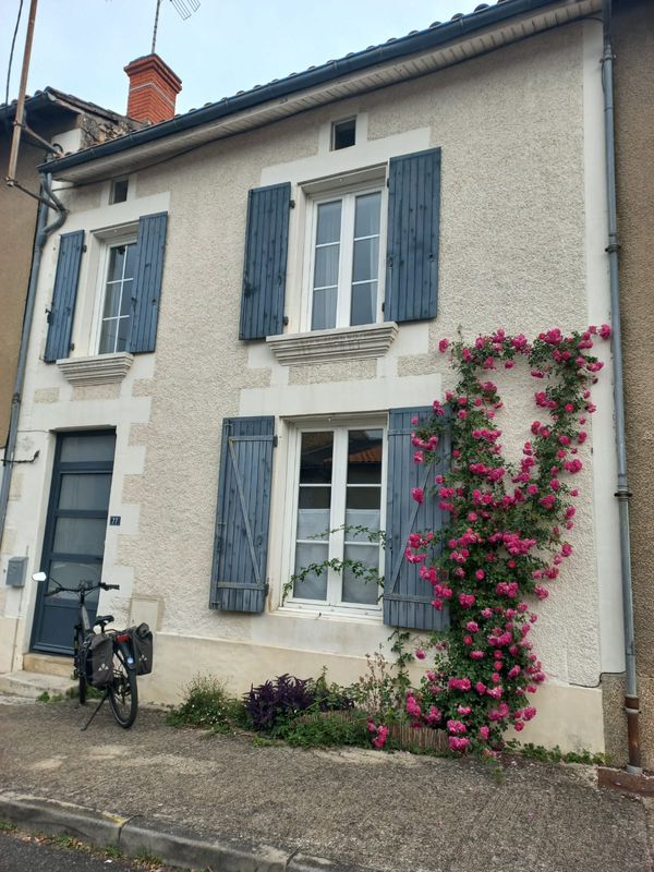 Maison 1 chambre, dans un quartier de Poitiers