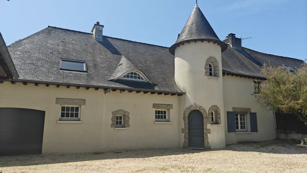 Delphines hus