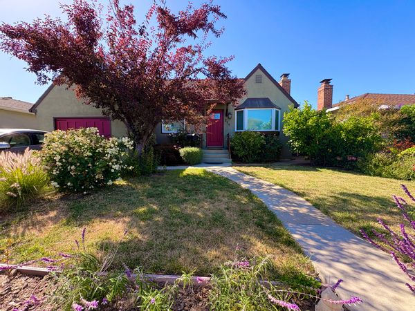 Charming Home in San Mateo - 2 bedrooms