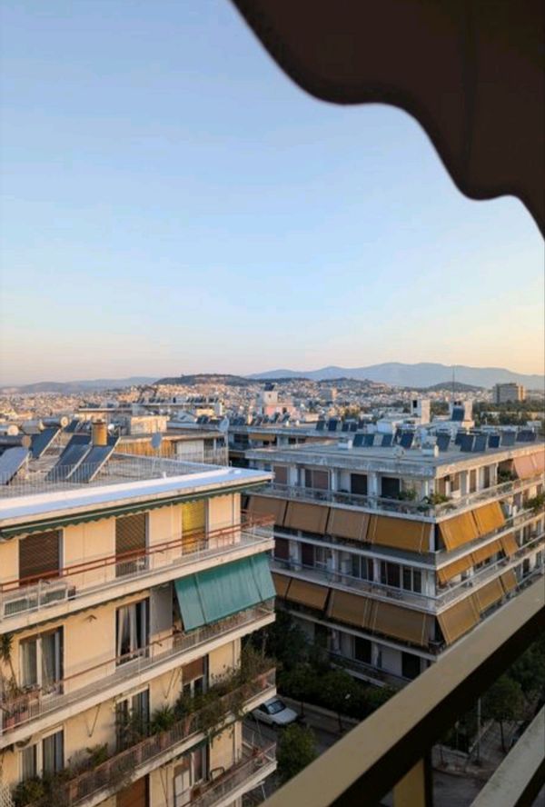Sunny penthouse apartment with grand patio and city view
