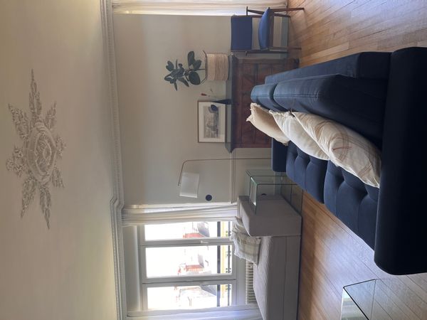 Alix's house