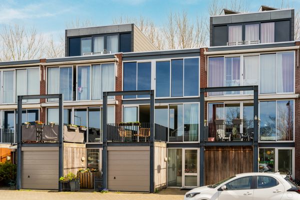 Nice family home on outskirts of Amsterdam