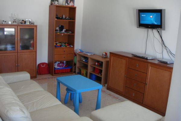 Lina's house