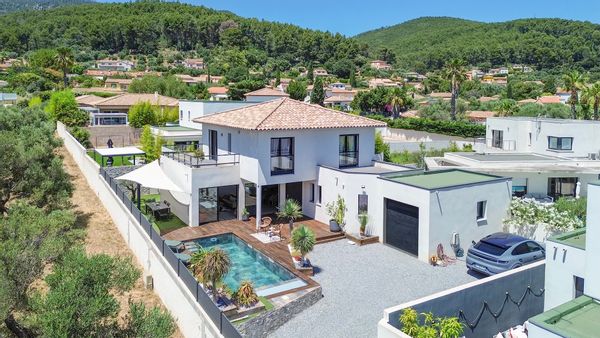 Sebastien et lauras hus
