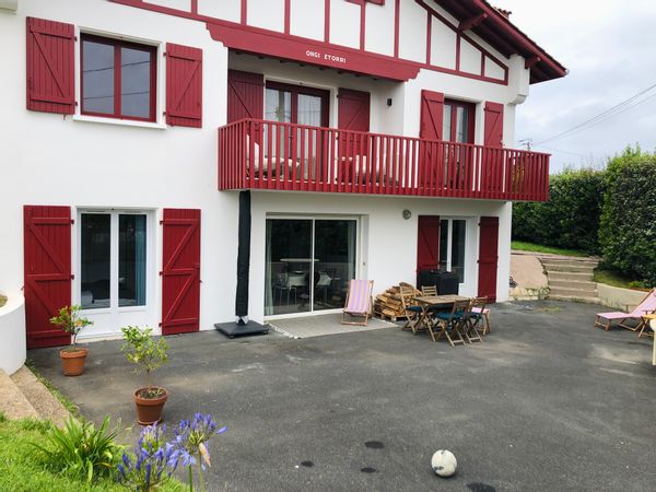 Nicolas's house