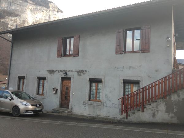 Colines hus