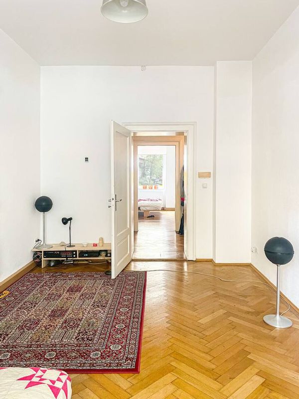 Sara and Leo s Haus
