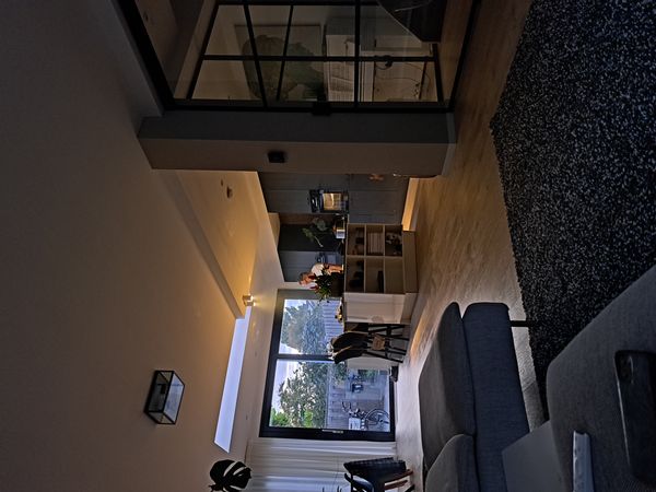 Ruime 4 kamer gezinswoning in centraal Nederland. 30 min met auto van Amsterdam, Utrecht, Rotterdam.