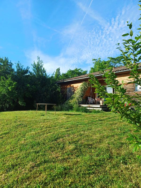 Charmante maison en bois au cœur des coteaux du Tarn