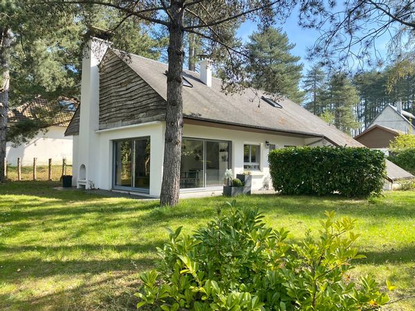 GUILLAUME MARIE ET MAXIMEs hus