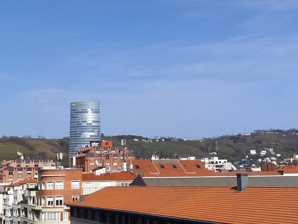 Hugos hus