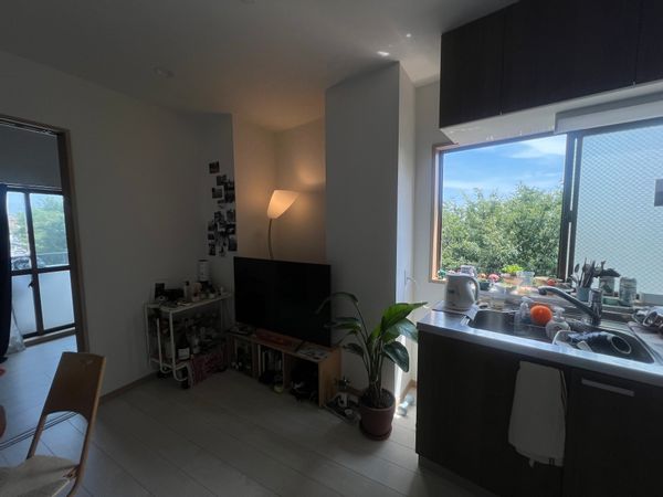 Cozy Room in Residential Tokyo