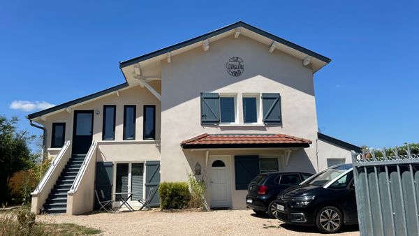 Maison aux portes de Lyon et du Beaujolais Pierres dorées (+40 GP l'été)