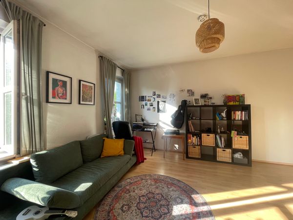 A cosy 2-room apartment in vibrant area of Friedrichshain☺️