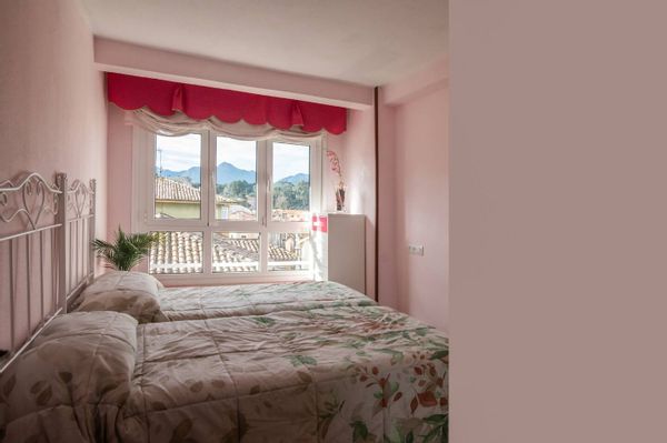 Montserrat's house
