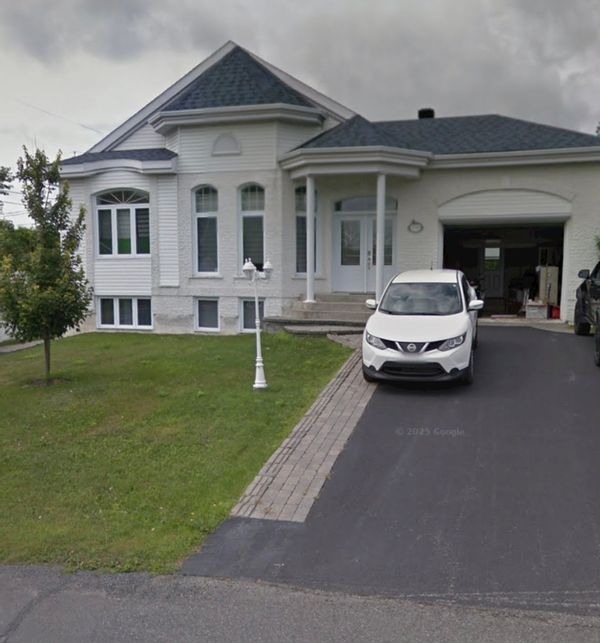 Laurie's house