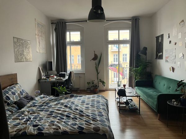Charming Altbau Flat in Prenzlauer Berg, Berlin