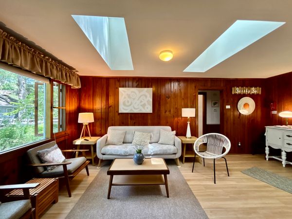Beachy Bu Lake Cottage