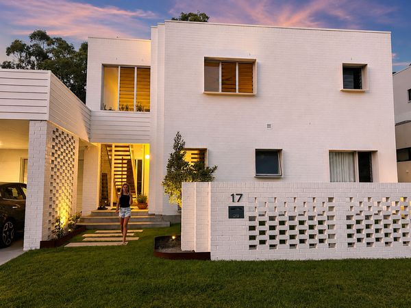 Architectural home with pool in Cabarita Beach. Mid-century vibes.