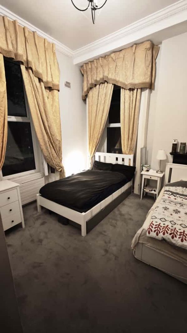 Irem's private room