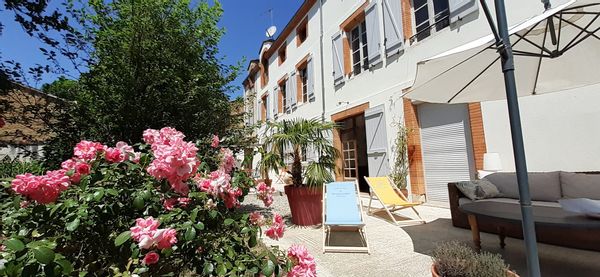 A la maison de Lézat.