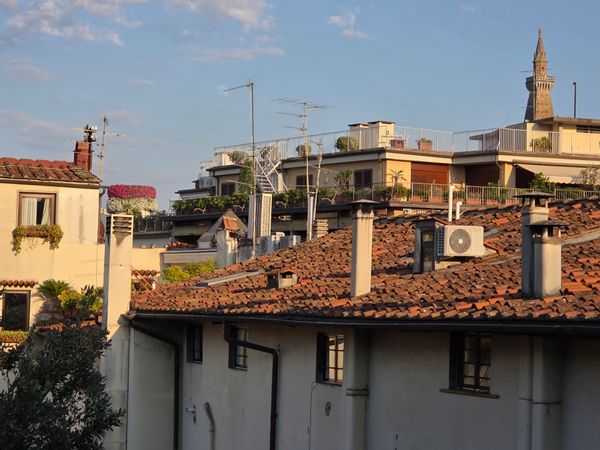 Santa Croce Home