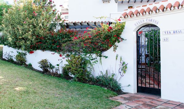 Carina's house terraced-house-nerja-home-with-access-to-nerjas-top-pool-area capistrano san juan