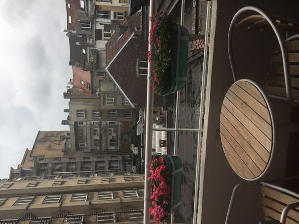 Ruim vintage appartement in het hart van de wijk Flagey