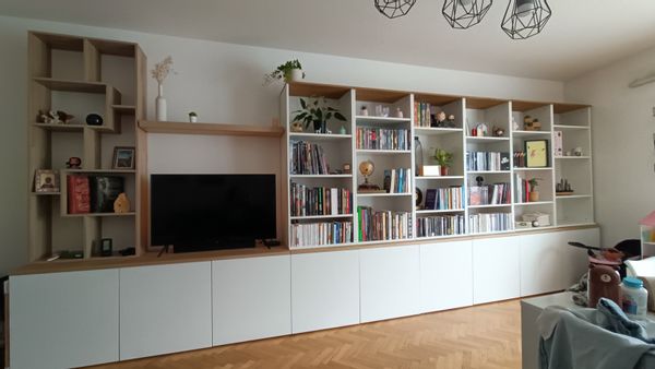 Cynthia's house