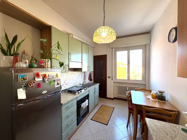 Bright Apartment in Milan – 2 Bedrooms, Close to Metro
