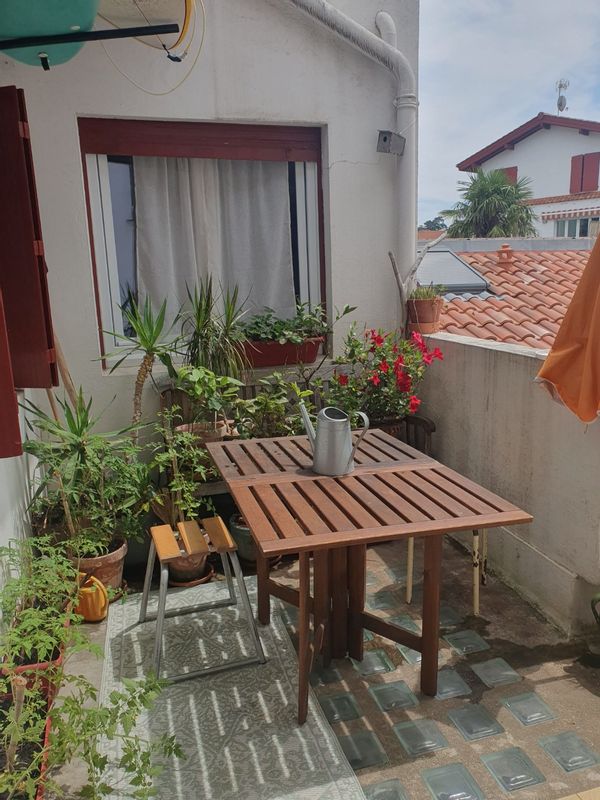 NICOLAS s Haus