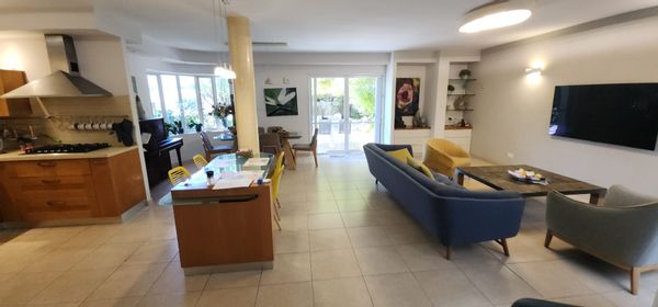 Shimon's house.