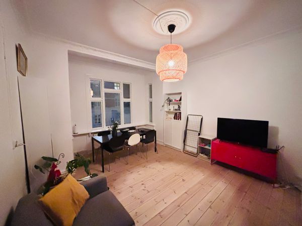 Emals hus