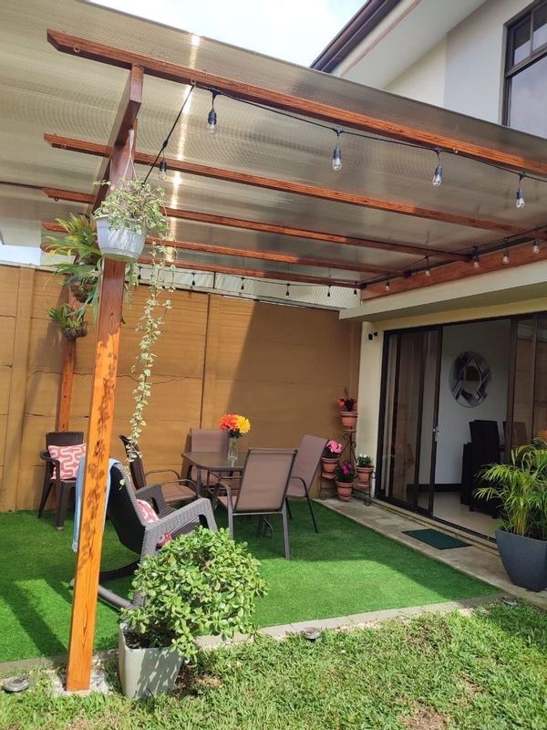 Robertha Carolyne's house