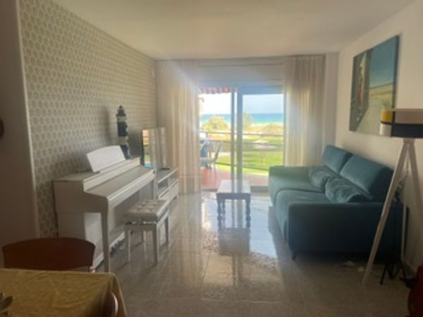 Nuestro paraíso mediterráneo a pasos de la playa os espera
