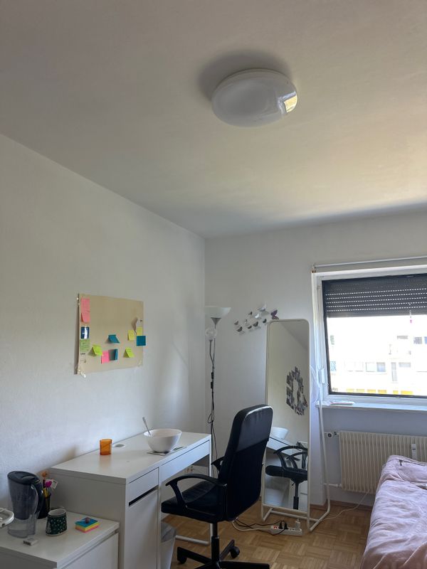 Ayshan's private room