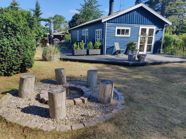 Hyggeligt hus, i fredelige omgivelser hvor der er plads til nærvær og hyggelig samvær