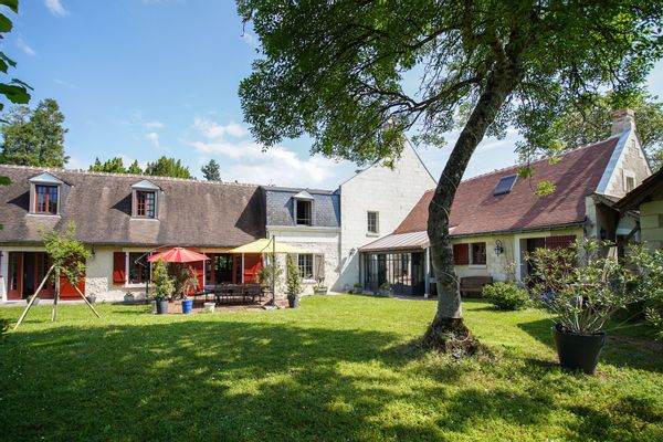 Véroniques hus